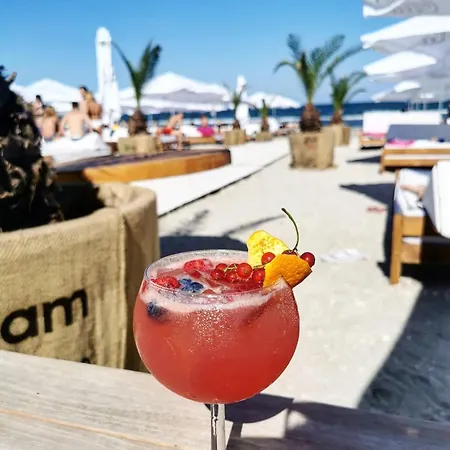 Beachside Desilva * Mamaia