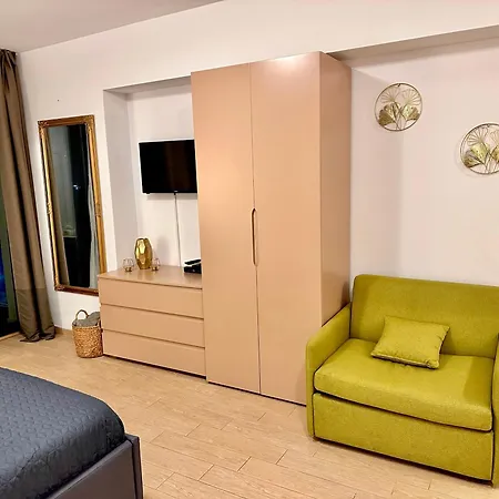 Beachside Desilva Apartment