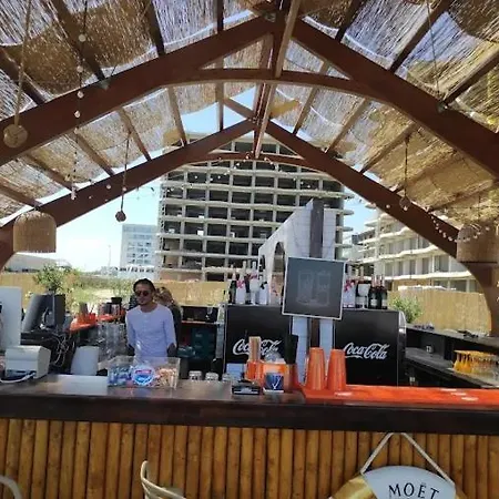 Beachside شقة مامايا