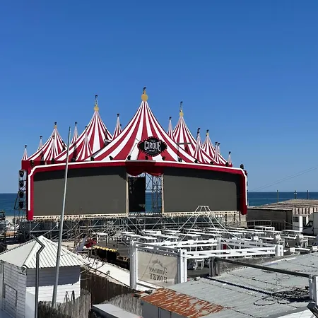 Apartment Beachside Mamaia